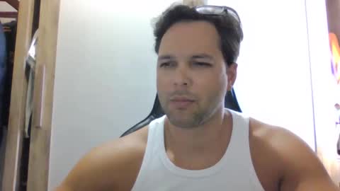 erectuspintus online show from December 4, 2025, 10:13 am