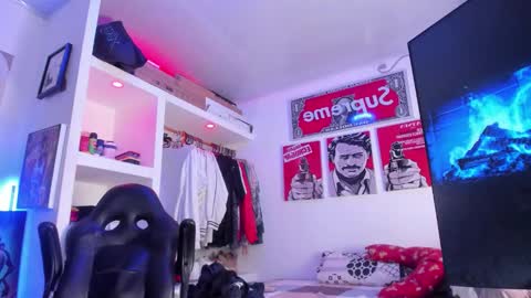 Snapshot of eren_blade_ chatting on November 9, 2025, 12:20 am Tht BOSS Eren online show from November 9, 2025, 12:20 am