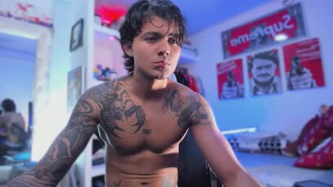 Snapshot of eren_blade_ chatting on February 1, 2026, 4:00 am Tht BOSS Eren online show from February 1, 2026, 4:00 am