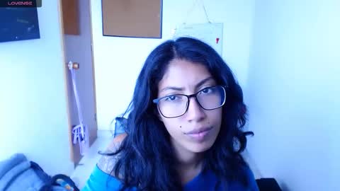 Snapshot of eren_mikasa chatting on February 5, 2026, 7:18 pm sofia online show from February 5, 2026, 7:18 pm