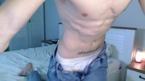 Snapshot of eric_crush chatting on December 7, 2024, 3:58 am Eric Crush online show from December 7, 2024, 3:58 am