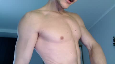 Snapshot of eric_crush chatting on December 9, 2024, 3:50 am Eric Crush online show from December 9, 2024, 3:50 am