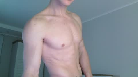 Snapshot of eric_crush chatting on January 25, 2025, 3:51 am Eric Crush online show from January 25, 2025, 3:51 am