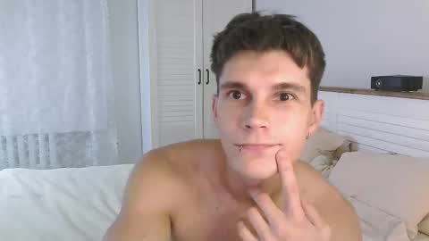 Snapshot of eric_crush chatting on September 10, 2025, 4:01 am Eric Crush online show from September 10, 2025, 4:01 am