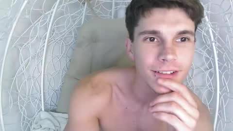 Snapshot of eric_crush chatting on October 2, 2025, 3:57 am Eric Crush online show from October 2, 2025, 3:57 am