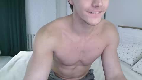 Snapshot of eric_crush chatting on February 5, 2026, 4:06 am Eric Crush online show from February 5, 2026, 4:06 am