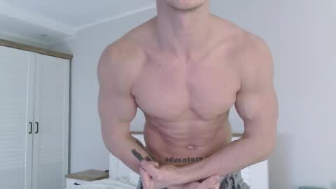 Snapshot of eric_crush chatting on March 2, 2026, 7:26 am Eric Crush online show from March 2, 2026, 7:26 am