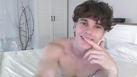 Eric Crush online show from March 23, 2026, 3:54 am