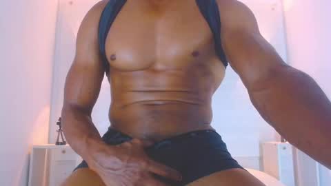 Eric Latino online show from February 8, 2025, 10:07 am