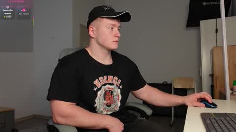    online show from October 15, 2025, 12:38 pm