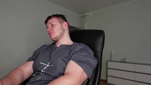    online show from November 3, 2025, 7:31 am