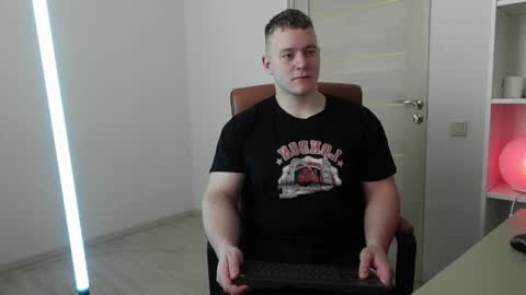    online show from November 23, 2025, 7:19 am