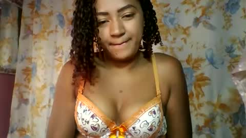 erica0586 online show from September 22, 2025, 7:54 am