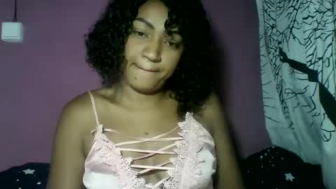 erica0586 online show from November 16, 2025, 10:21 am
