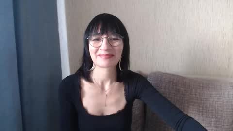 ericablack8 online show from September 9, 2025, 11:10 am