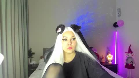 Erica online show from December 17, 2024, 11:39 am