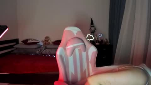 Erica online show from January 16, 2025, 2:41 am