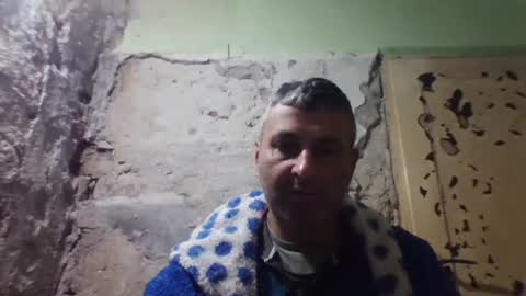 Snapshot of ericboy32 chatting on October 3, 2025, 6:38 pm eric online show from October 3, 2025, 6:38 pm