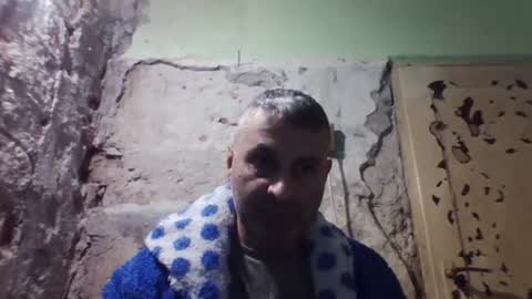 Snapshot of ericboy32 chatting on December 3, 2025, 3:47 am eric online show from December 3, 2025, 3:47 am