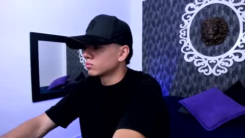 Erick  online show from March 17, 2026, 12:08 pm