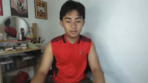 erick_cummer30 online show from May 17, 2026, 9:06 am