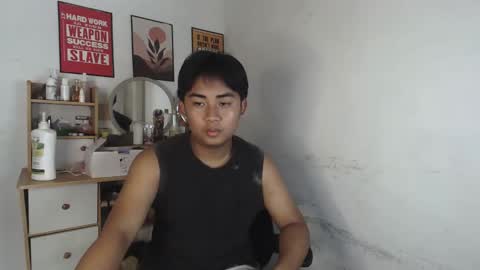 erick_cummer30 online show from May 23, 2026, 8:29 am