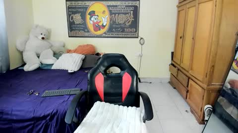 erick_de_rossee online show from January 14, 2026, 6:35 pm