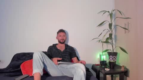 Snapshot of erickpritz_xh chatting on April 11, 2026, 1:54 am erickpritz_xh online show from April 11, 2026, 1:54 am