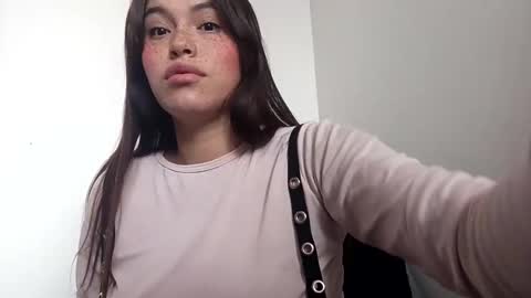 Erika online show from December 12, 2024, 5:48 pm