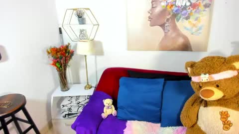Snapshot of erika_lyrics chatting on May 12, 2026, 5:04 am E R I K A - L Y R I C S online show from May 12, 2026, 5:04 am