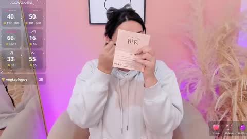 Erika Mendez online show from February 24, 2026, 7:12 pm