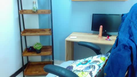 Snapshot of erika_stevens chatting on December 28, 2024, 9:30 pm E R I K A - SAGITARIO..... online show from December 28, 2024, 9:30 pm