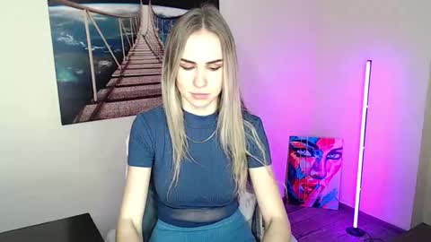 Erika online show from March 11, 2026, 12:55 pm