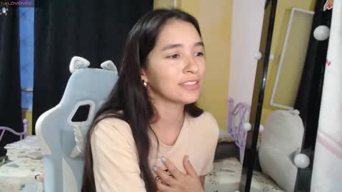 erina_1 online show from September 22, 2025, 10:56 pm