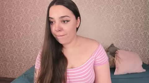 Erin online show from March 10, 2025, 9:32 am