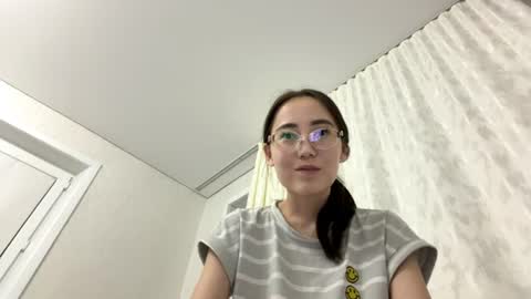 Luna online show from July 1, 2026, 9:25 pm