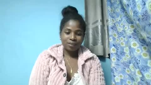 Erisca19 online show from June 10, 2026, 3:11 pm