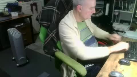 ernello online show from November 20, 2025, 5:29 am