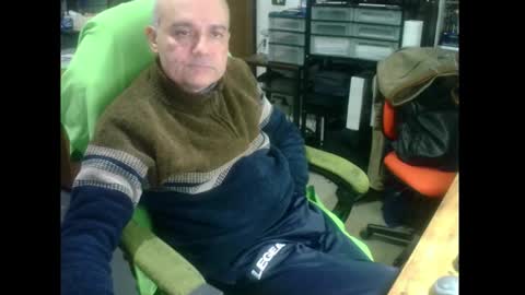 ernello online show from January 8, 2026, 7:27 pm