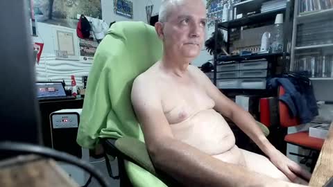 ernello online show from July 1, 2026, 1:02 pm