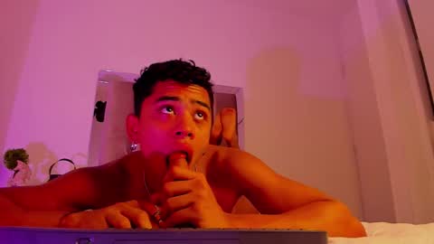 Snapshot of eros_wild chatting on March 12, 2025, 6:40 am eros_wild online show from March 12, 2025, 6:40 am