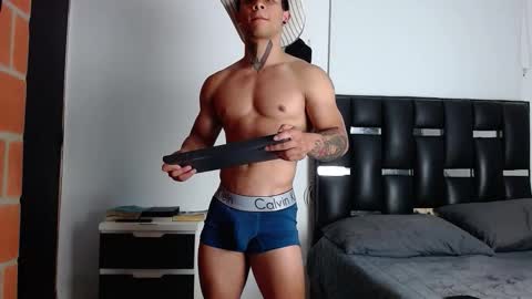 Eros online show from March 16, 2026, 9:52 pm