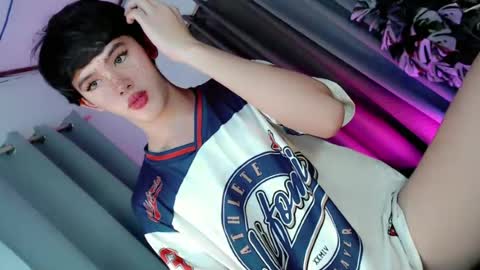 Snapshot of erotic_empress18 chatting on June 28, 2026, 12:22 pm erotic_empress18 online show from June 28, 2026, 12:22 pm