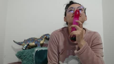 erotic_fusion_ online show from February 6, 2025, 1:05 am