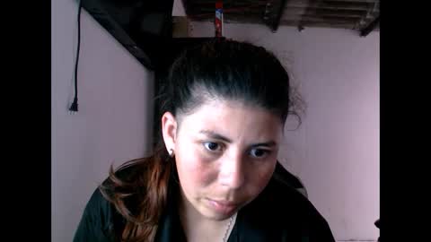 Snapshot of erotic_katia chatting on May 17, 2026, 8:16 pm Sara online show from May 17, 2026, 8:16 pm