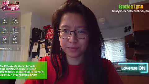 Lynn   online show from February 14, 2025, 7:23 pm