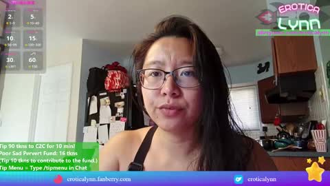 Lynn   online show from October 9, 2025, 7:01 pm