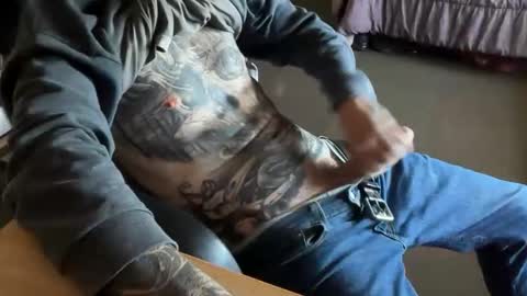 Snapshot of eroticcloseups chatting on May 19, 2026, 6:14 pm Erotic CloseUps online show from May 19, 2026, 6:14 pm