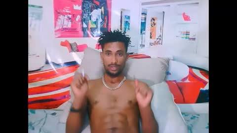 Snapshot of eroticpoison69 chatting on February 12, 2026, 4:46 pm Liam online show from February 12, 2026, 4:46 pm