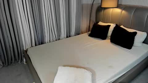 Snapshot of erotictsmonica chatting on February 4, 2025, 11:16 pm monica online show from February 4, 2025, 11:16 pm